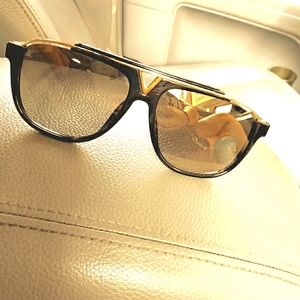 Sunglasses Louis Vuitton